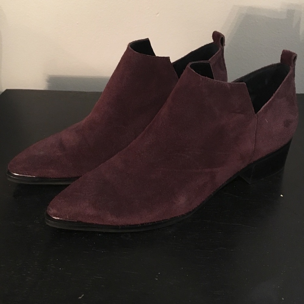 Size 7.5 Mark Fisher leather suede plum booties